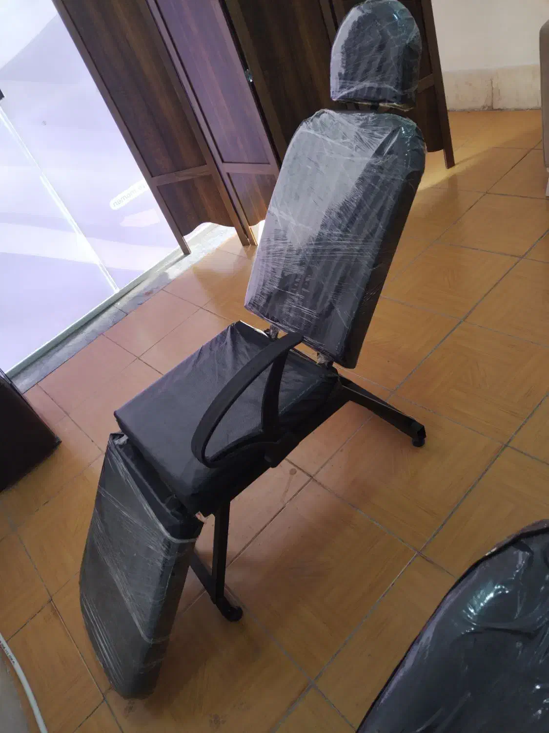 صندلی اصلاح تخت شو و صندلی کوپ|آرایشگاه و سالن‌های زیبایی|سبزوار, قاضی زاد|دیوار