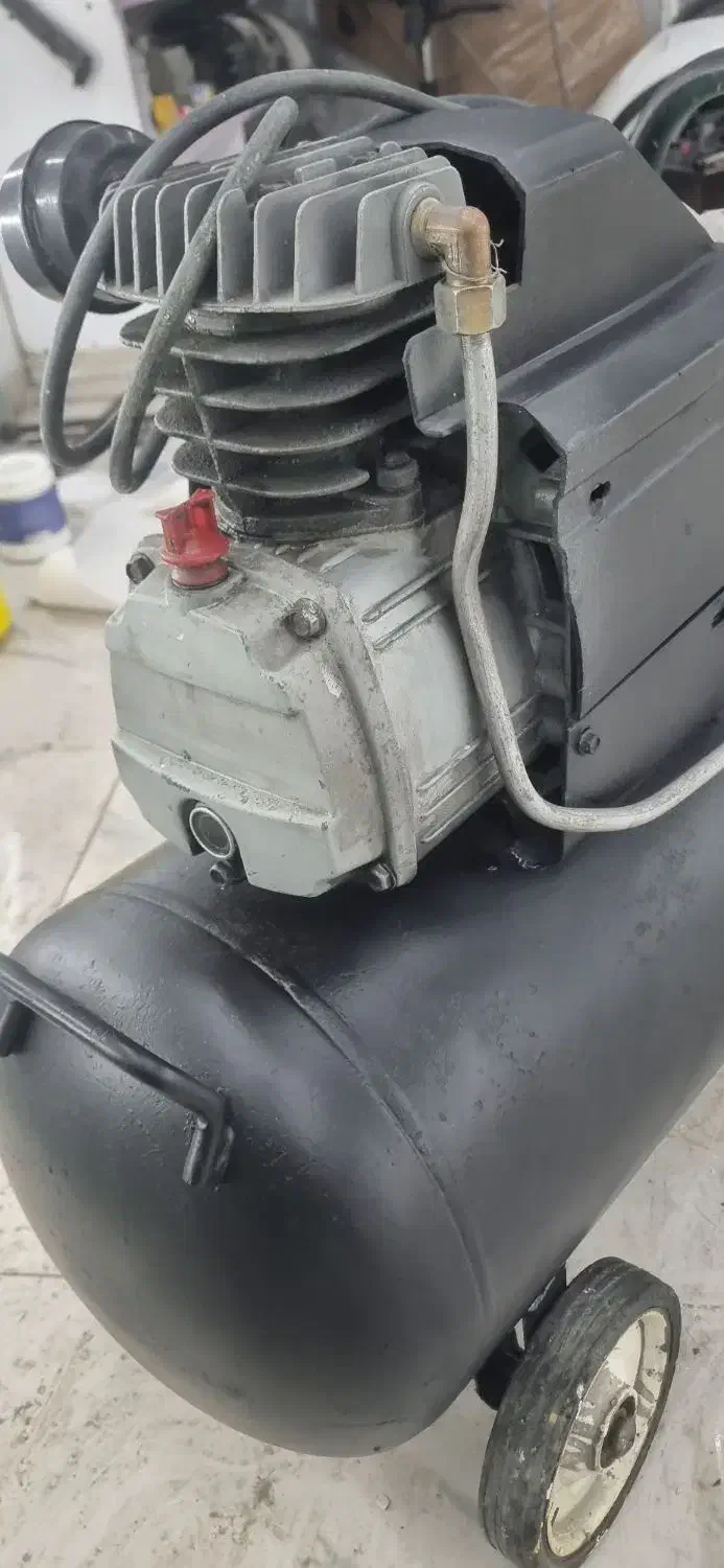 پمپ باد ۵۰ لیتری|ابزارآلات|بندر انزلی, کلیور|دیوار