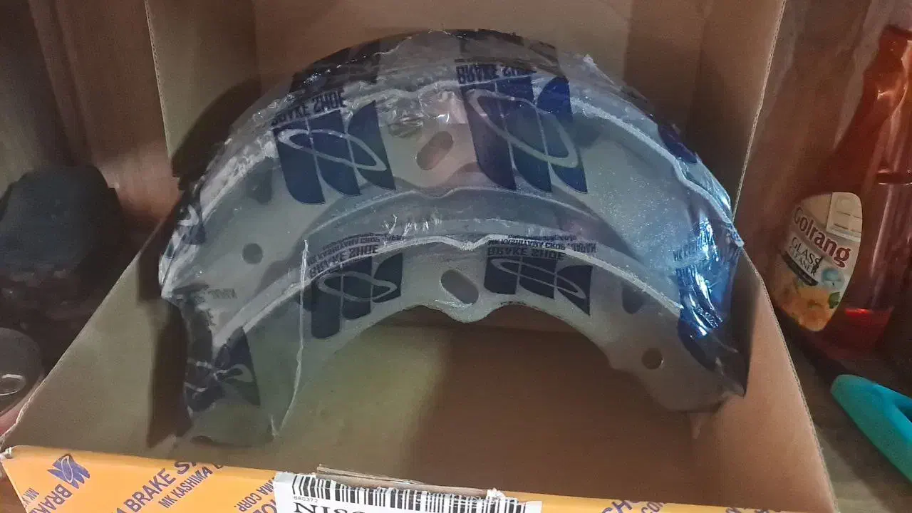 لنت ترمز کفشکی نیسان|قطعات یدکی و لوازم جانبی|قزوین, |دیوار