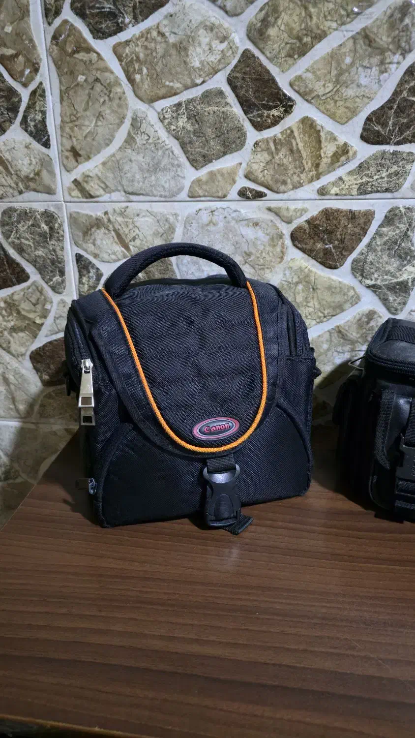 ۲عدد کیف دوربین|دوربین عکاسی و فیلمبرداری|اصفهان, آفاران|دیوار