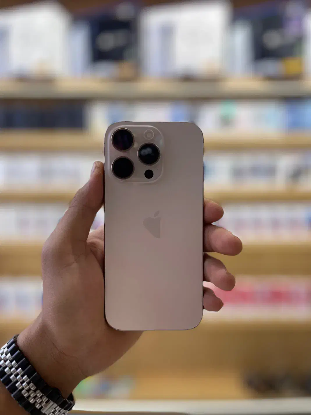 گوشی ایفون 16 پرو حافظه 128 گیگ اقساط|موبایل|ورامین, ورامین|دیوار