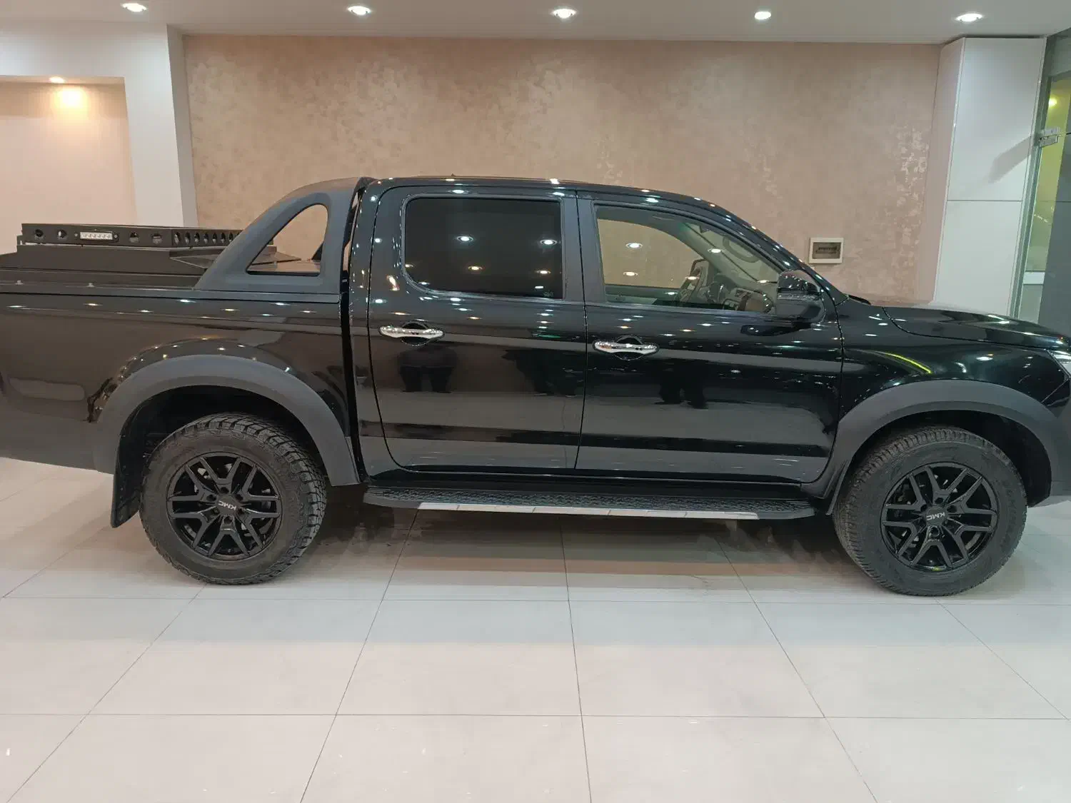 کی ام سی . درt8|خودرو سواری و وانت|شاهرود, |دیوار