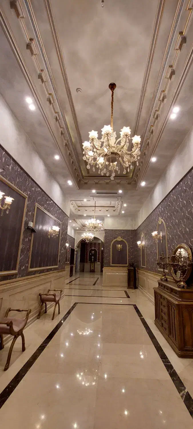 متراژ های مختلف/برج‌های مجلل/امکانات هتلینگ منطقه