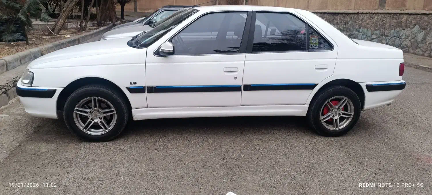 پژو پارس آخر ۴۰۱ در حد خشک|خودرو سواری و وانت|تهران, کوی نصر مهرآباد|دیوار