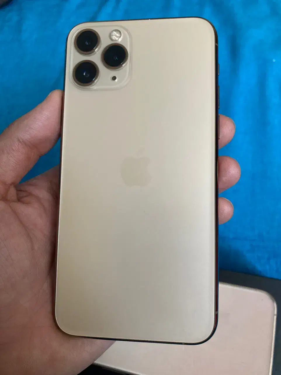 iPhone 11 pro|موبایل|اصفهان, مهدی آباد|دیوار