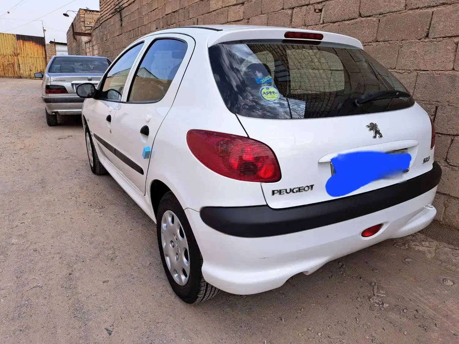 پژو۲۰۶ تیپ۲|خودرو سواری و وانت|شاهین‌شهر, طالقانی|دیوار