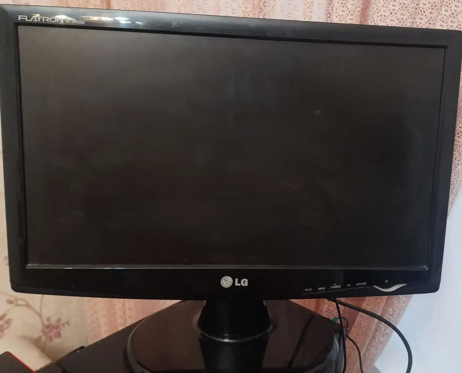 کامپیوتر پنتیوم ۳|رایانه رومیزی|شاندیز, |دیوار