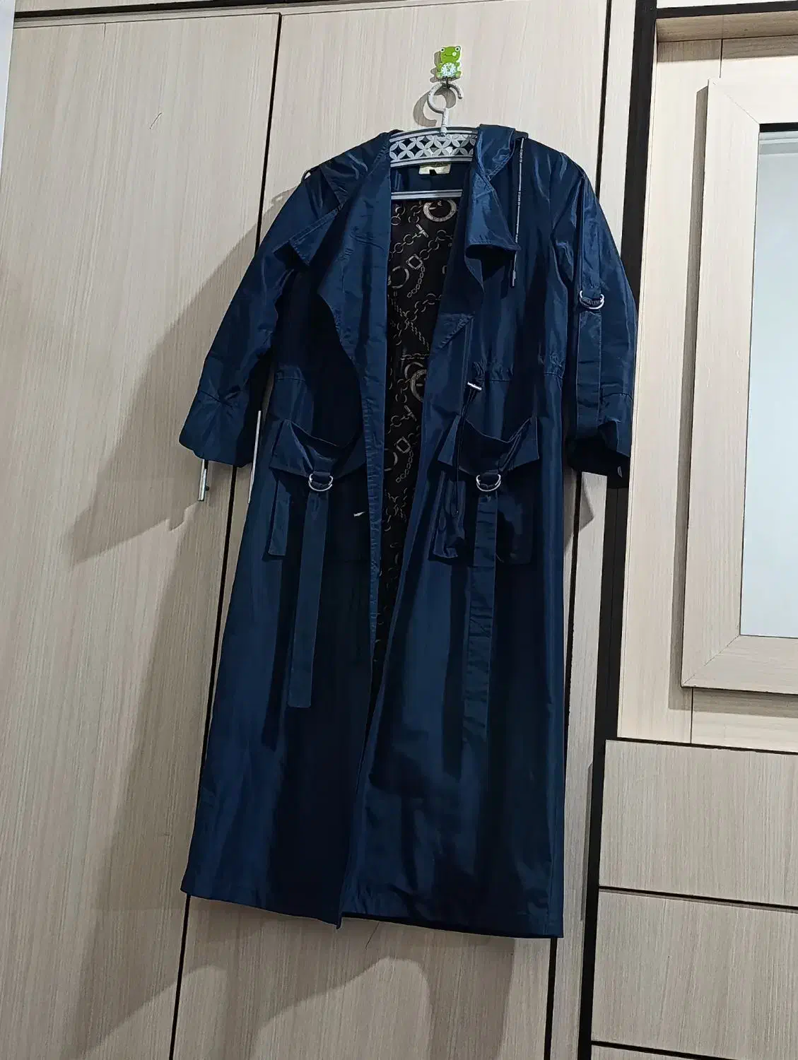 لباس|لباس|تربت‌حیدریه, یحیی آباد|دیوار