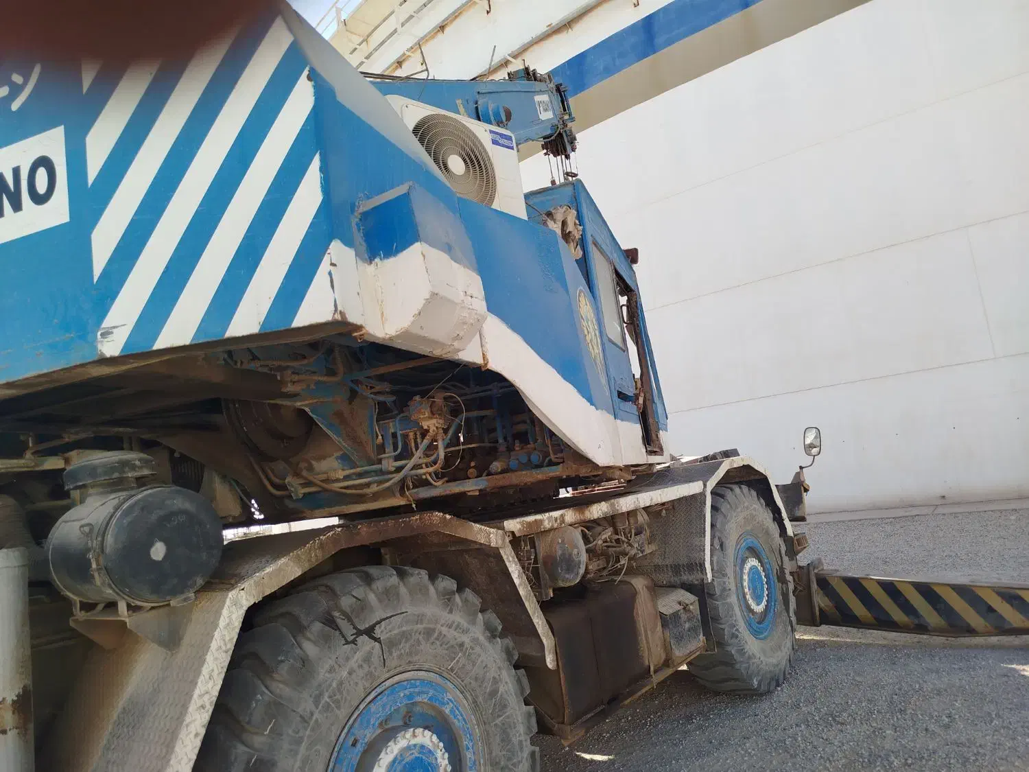 جرثقیل 25تن تادانو|خودرو سنگین|اسلامشهر, شاطره|دیوار