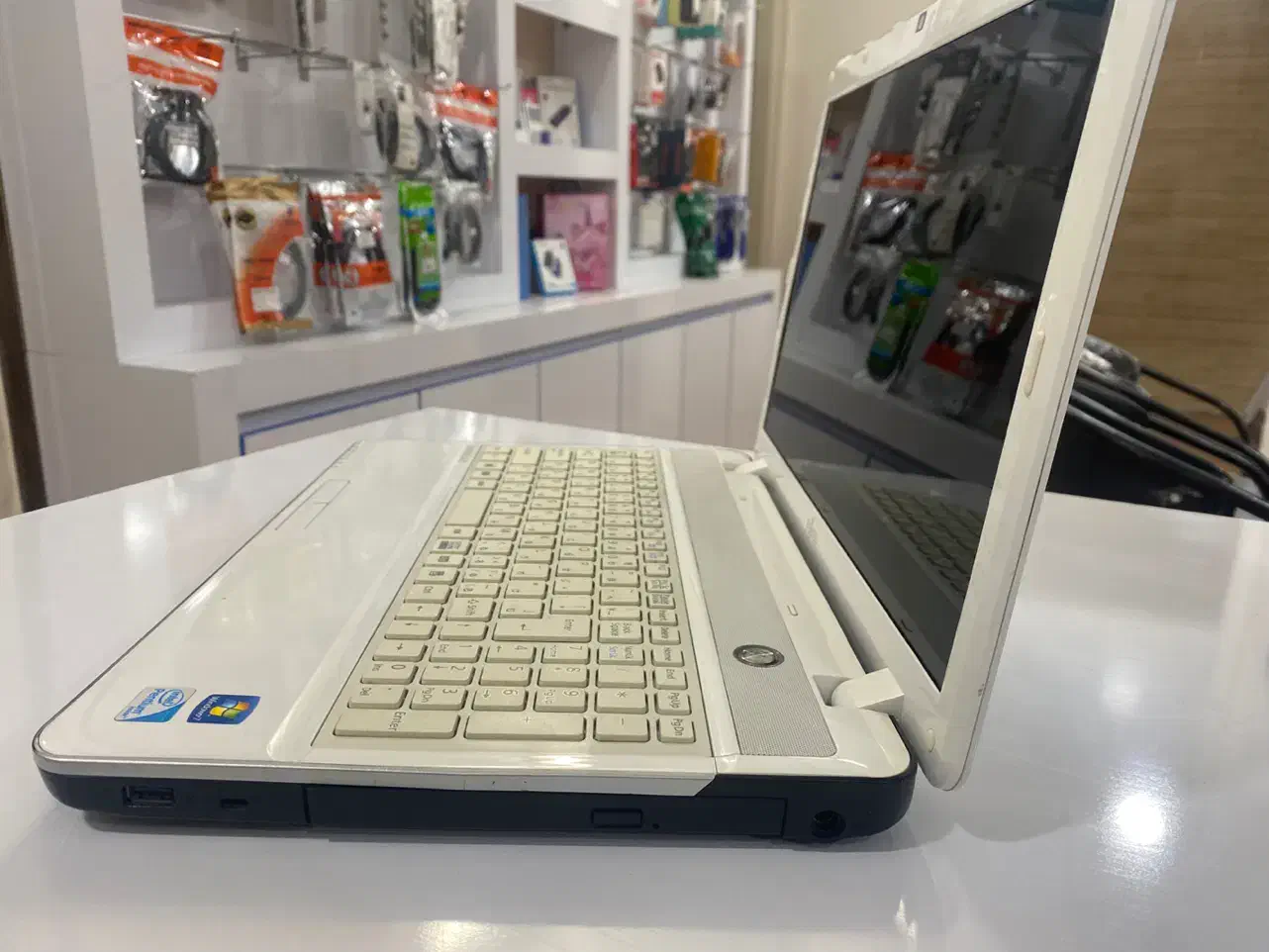 لپتاپ fujitsu|رایانه همراه|یزد, |دیوار