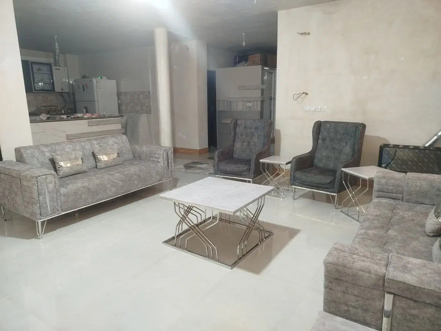 مبلمان|مبلمان خانگی و میز عسلی|کوه چنار, |دیوار