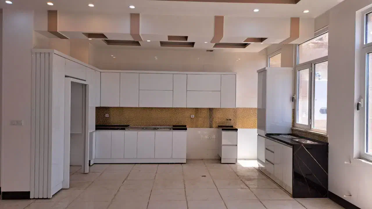 کابینت آسپزخانه/ های گلاس / درجه یک|مصالح و تجهیزات ساختمان|یزد, |دیوار