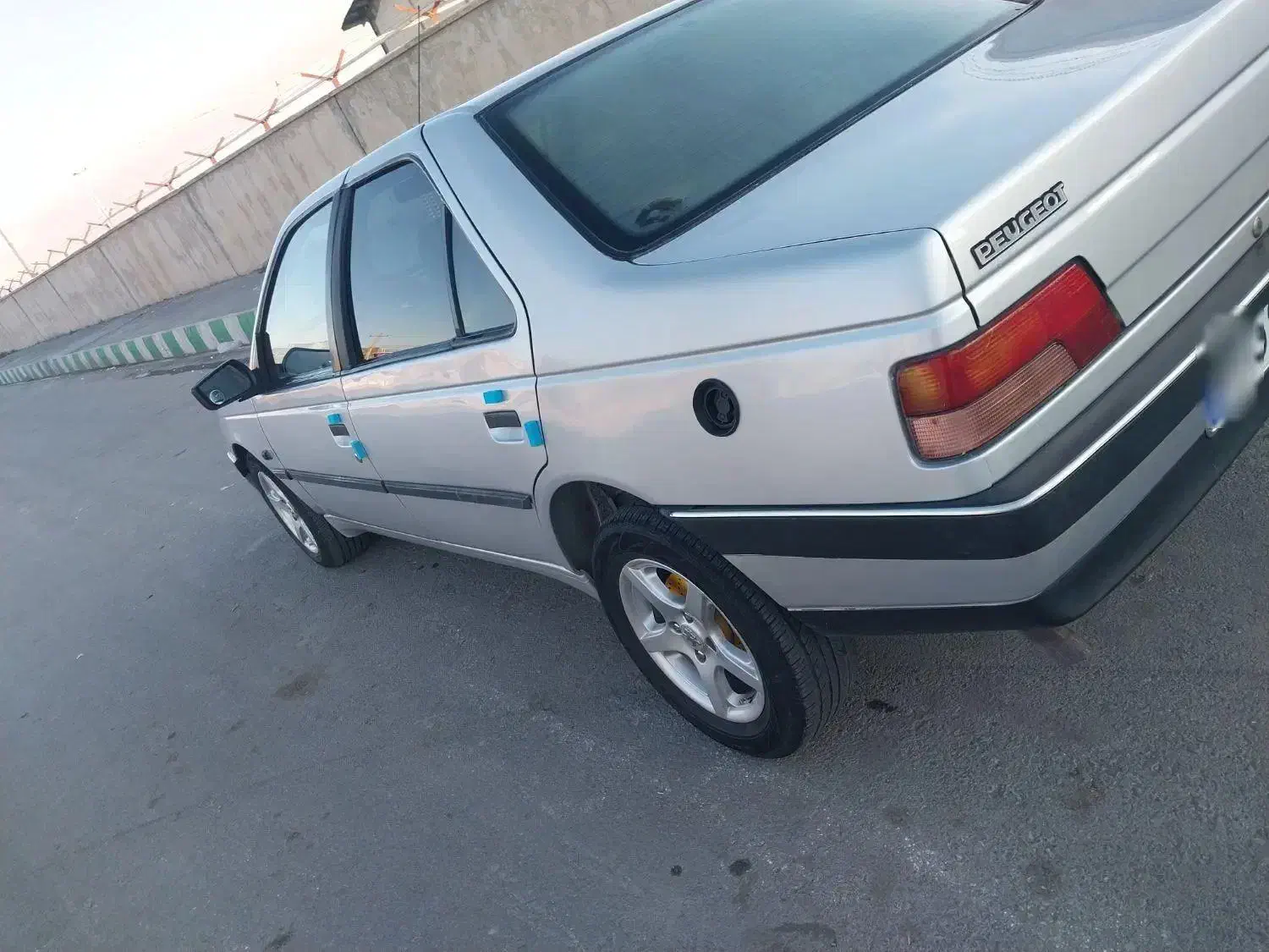 پژو 405مدل ۹۴دوگانه فابریک|خودرو سواری و وانت|کامیاران, |دیوار