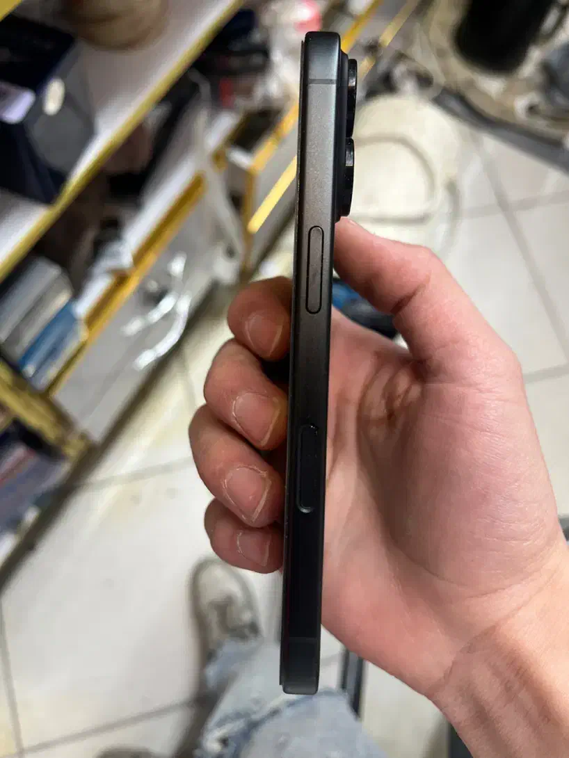 آیفون ۱۶ نرمال|موبایل|یزد, |دیوار