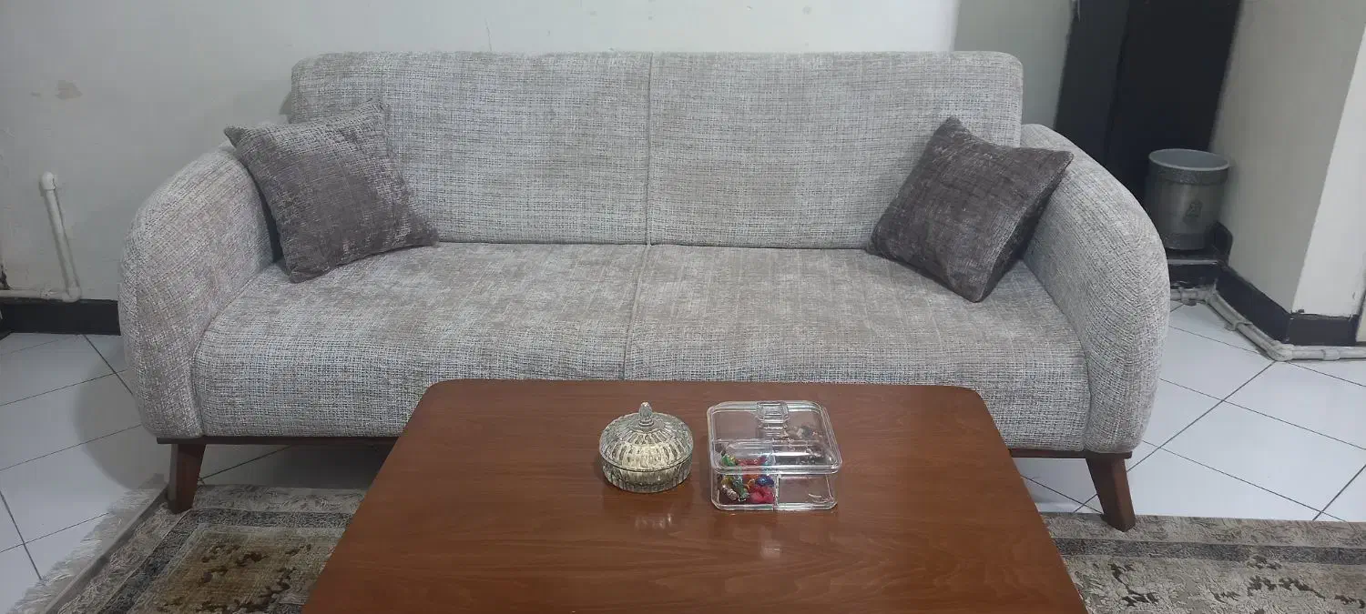 مبل راحتی سفارشی نو|مبلمان خانگی و میز عسلی|تهران, راه آهن|دیوار