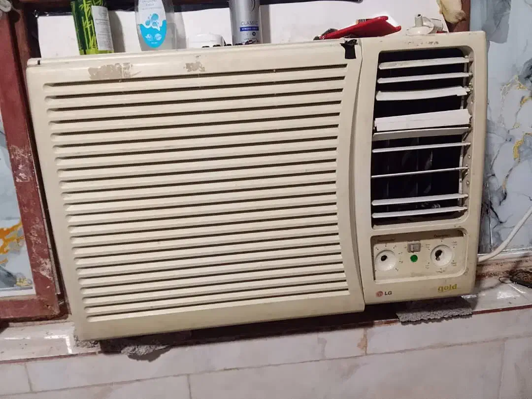 کولر ال‌جی|کولر گازی و فن‌کوئل|قلعه قاضی, |دیوار