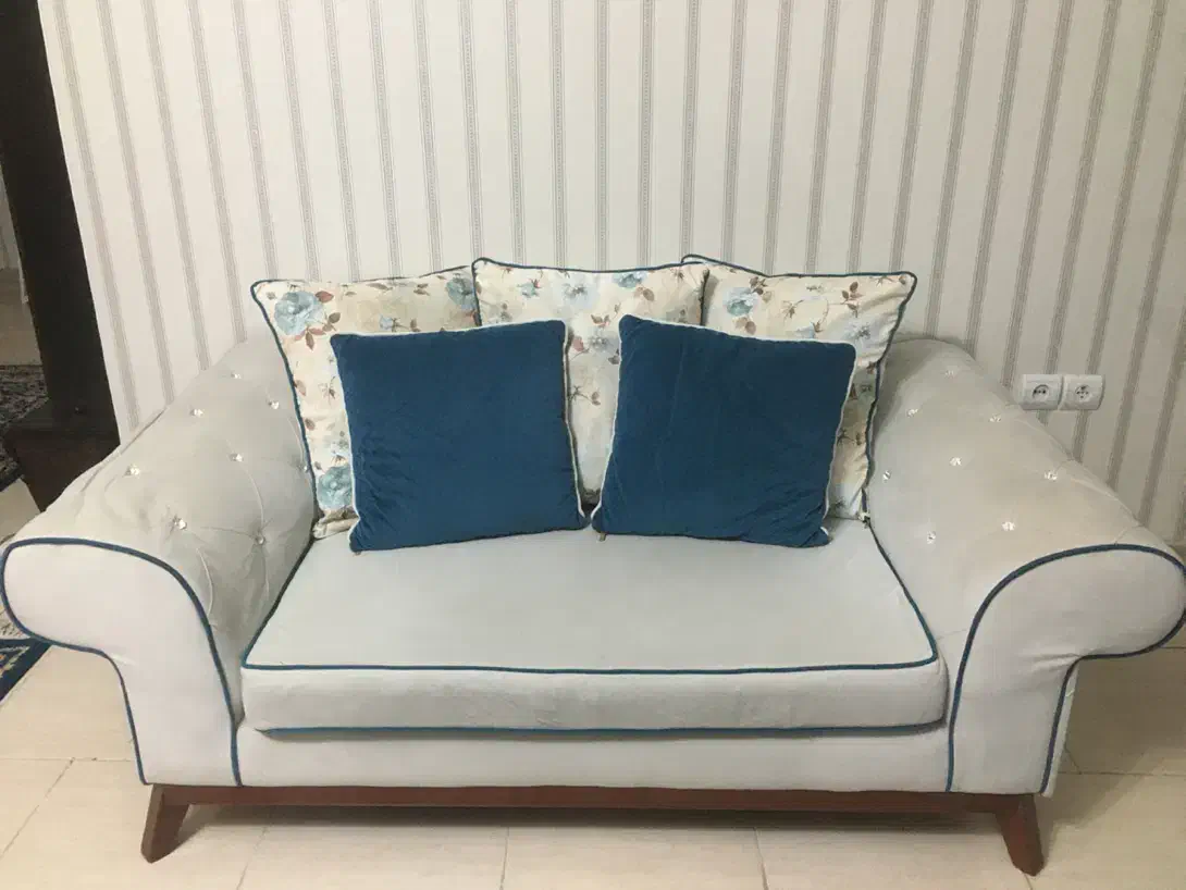 مبل ۷نفره سالم|مبلمان خانگی و میز عسلی|تهران, شهرک فرهنگیان|دیوار