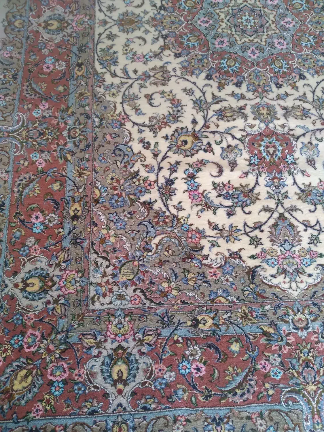 فروش فرش دستبافت جفت گل ابریشم|فرش|کاشان, بازار کاشان|دیوار