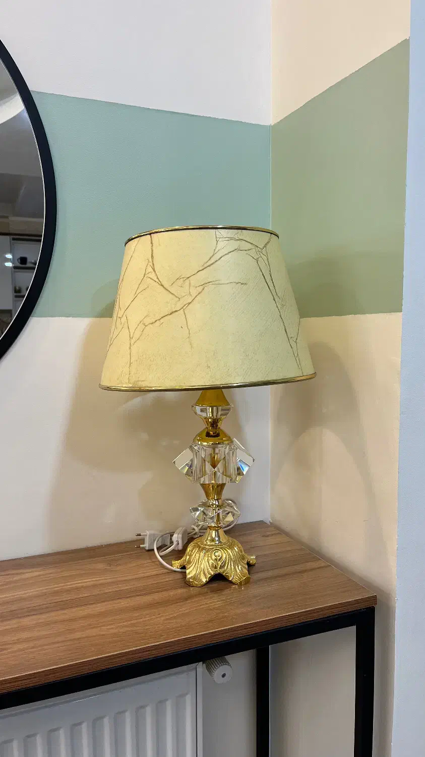 اباژور  پایه برنجی|چراغ خواب و آباژور|قزوین, |دیوار