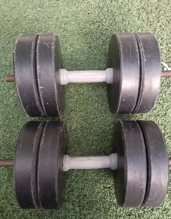 یک جفت دمبل ۷نیم کیلویی|تجهیزات ورزشی|شاهین‌شهر, خبرنگار|دیوار