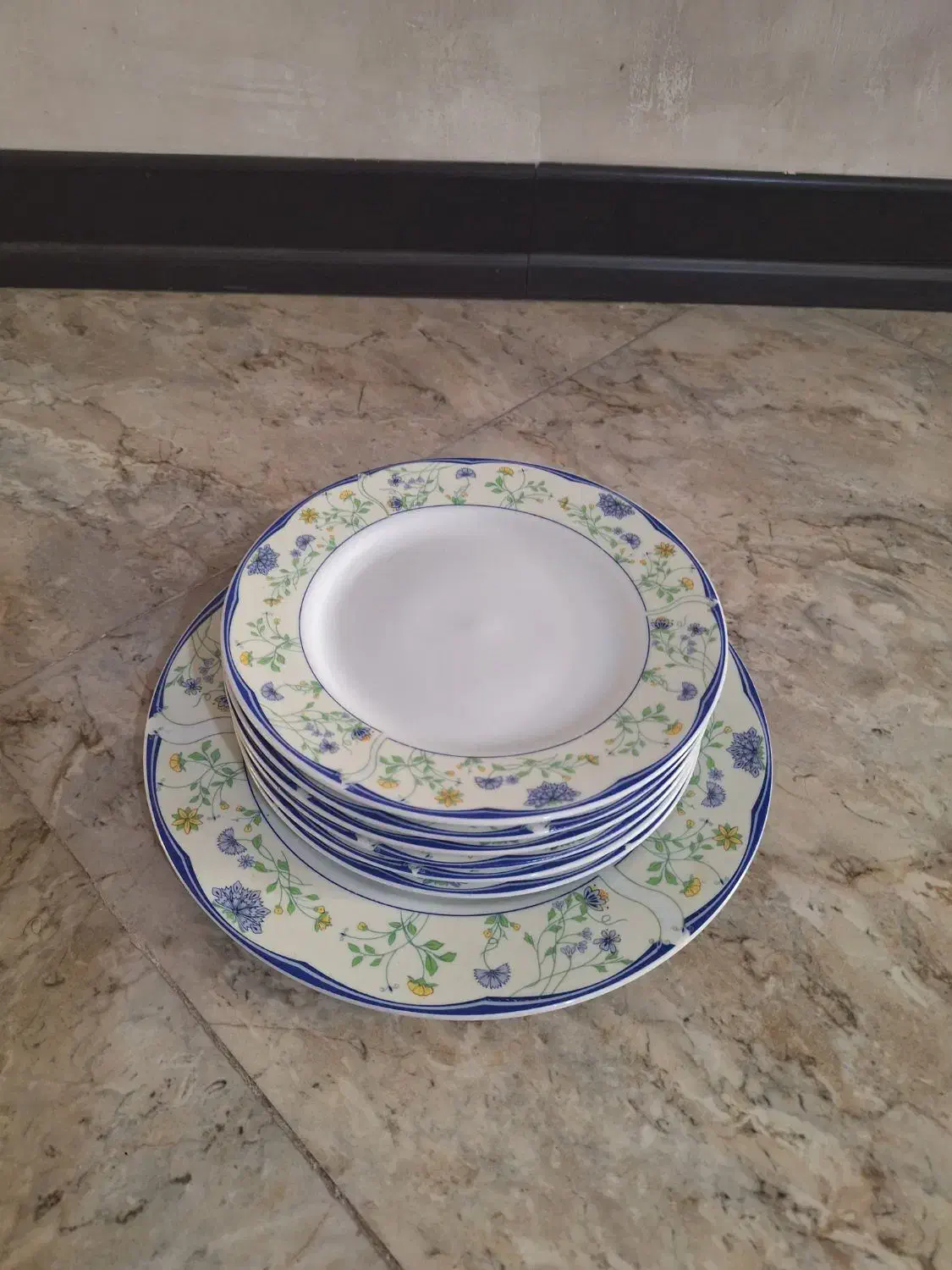 ظروف قدیمی انتیک جعبه سوپ خوری دیس و...|کلکسیون اشیاء عتیقه|تهران, مسعودیه|دیوار