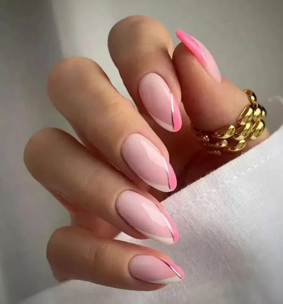 کاشت و ترمیم ناخن|خدمات آرایشگری و زیبایی|مشهد, موعود|دیوار