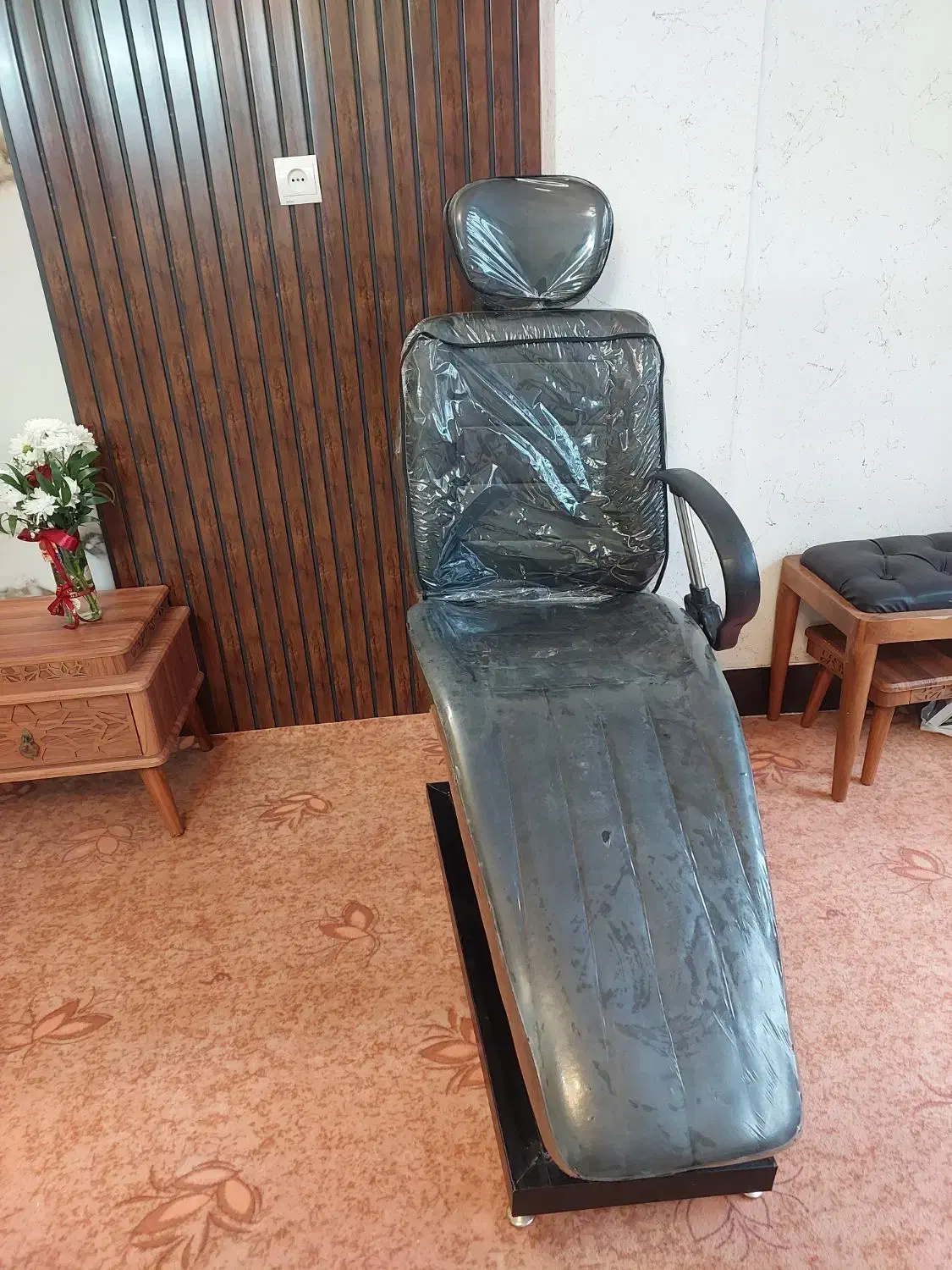 صندلی آرایشگاه زنانه|آرایشگاه و سالنهای زیبایی|اصفهان, بهارستان|دیوار