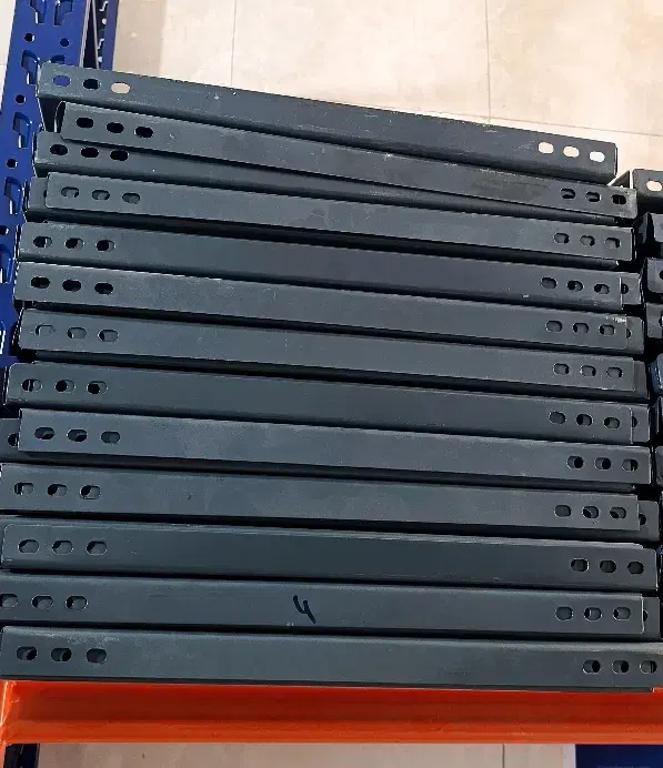 شلف پیچ‌مهره ای /کفی با ضخامت|کتابخانه، شلف، قفسه‌های دیواری|قائم‌شهر, |دیوار