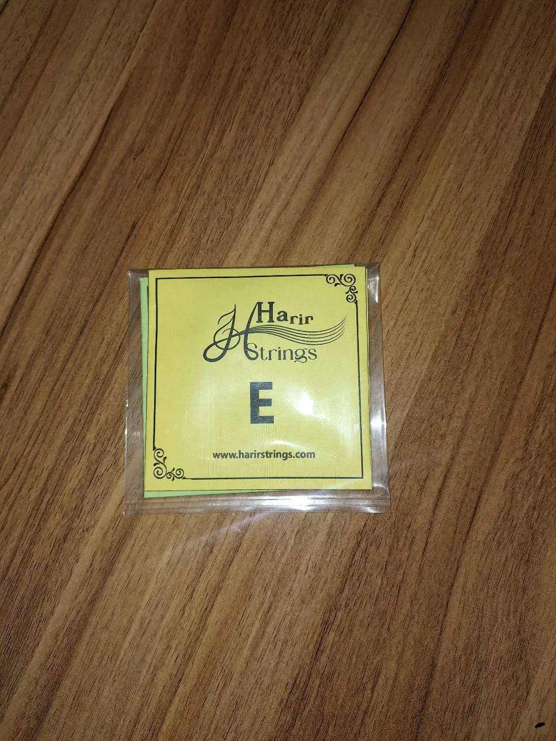 سیم می و لا ویولن حریر|ویولن|بندر گز, |دیوار