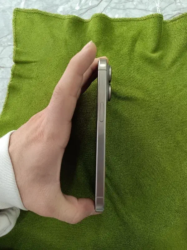 iphone 15pro 256GIG Zaa|موبایل|تهران, شهرک شریعتی|دیوار