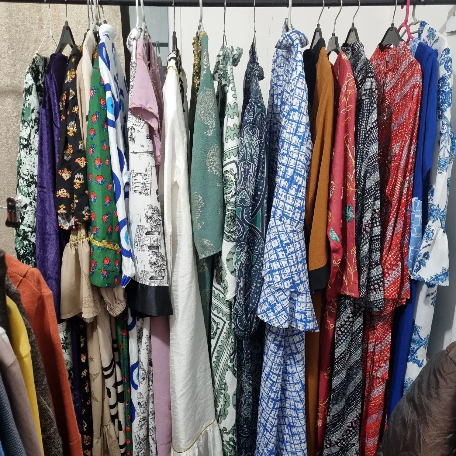 لباس|لباس|بندر امام خمینی, |دیوار