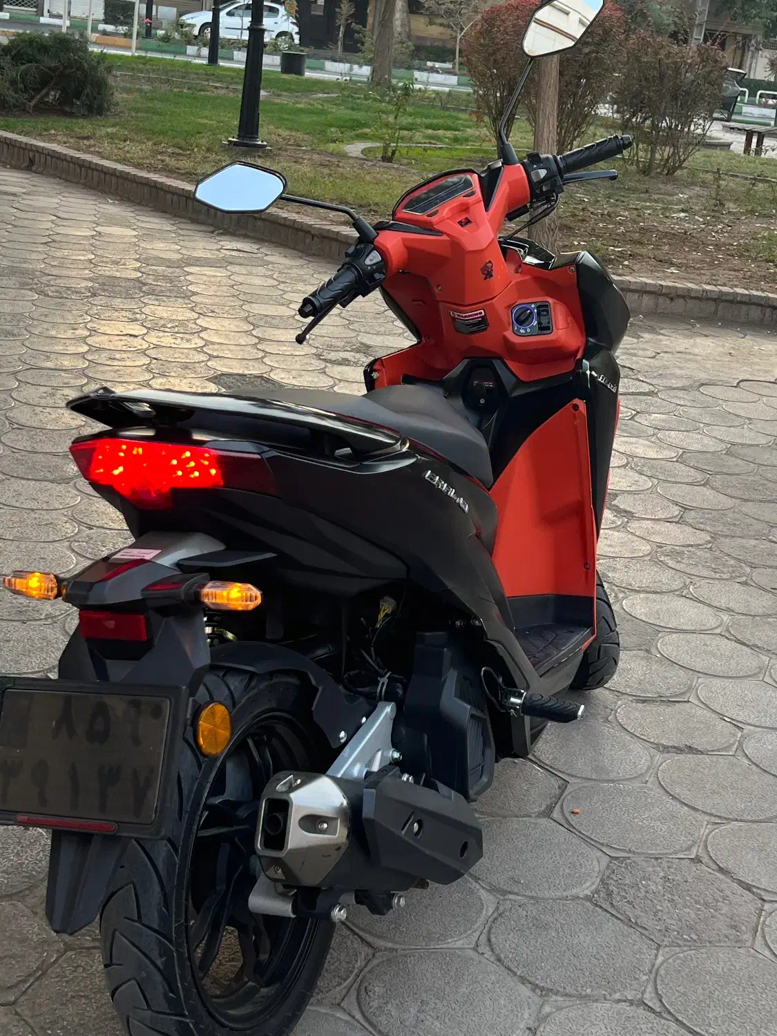 کلیک ۱۸۰ هرم|موتورسیکلت|مشهد, سناباد|دیوار