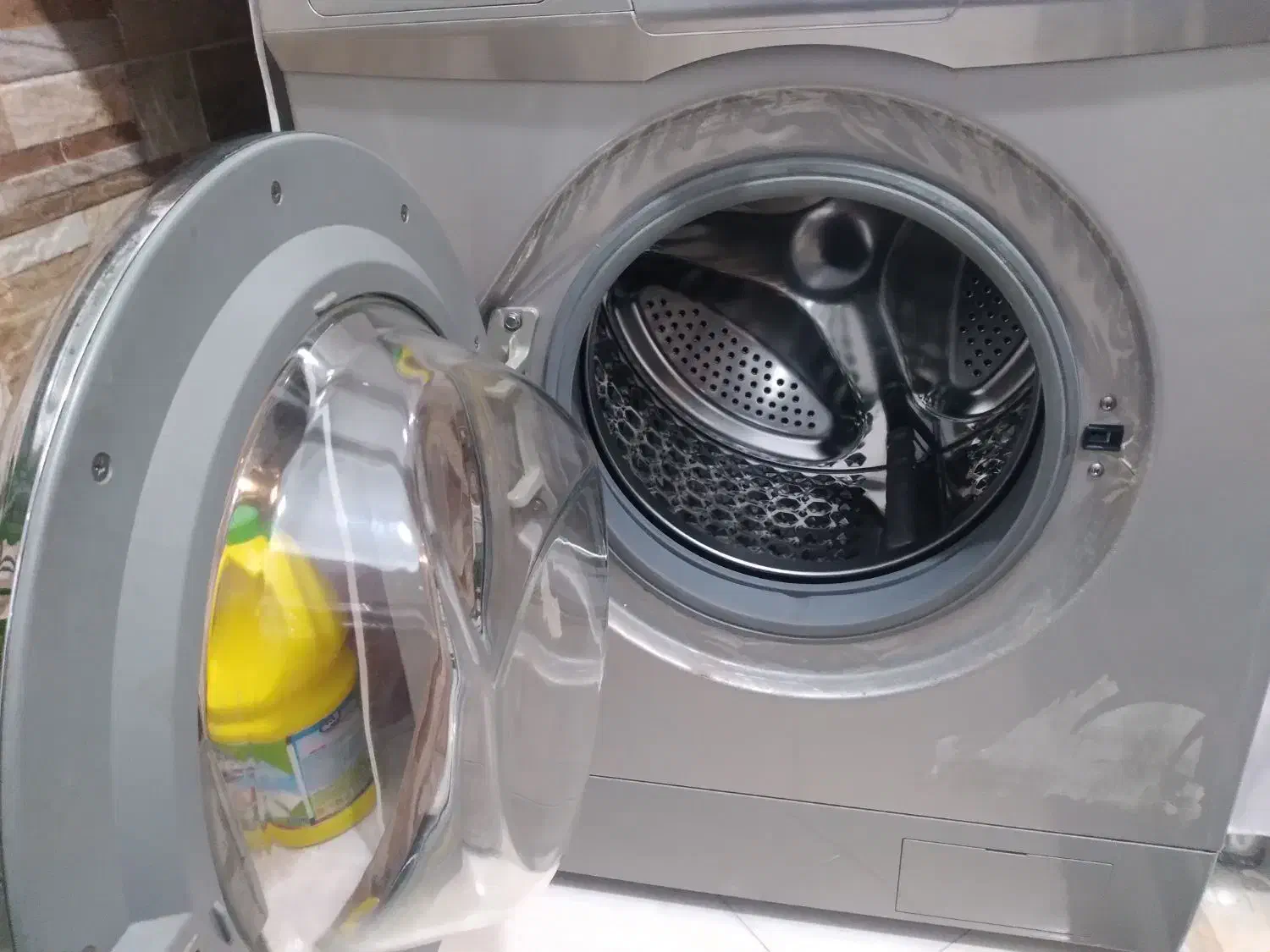 ماشین اورال کورال در حد نو|ماشین لباسشویی و خشککن لباس|مشهد, هنرور|دیوار