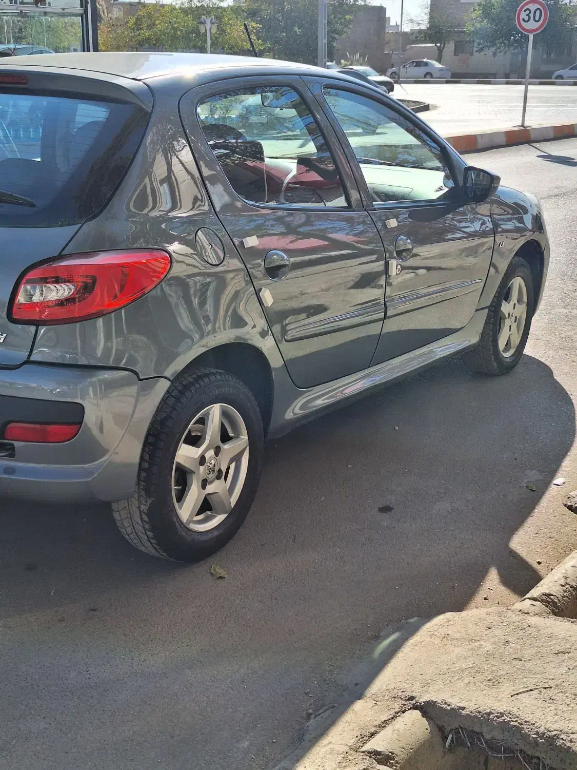 پژو ۲۰۷ فرمون برقی|خودرو سواری و وانت|تربتحیدریه, کلاته توکلی|دیوار