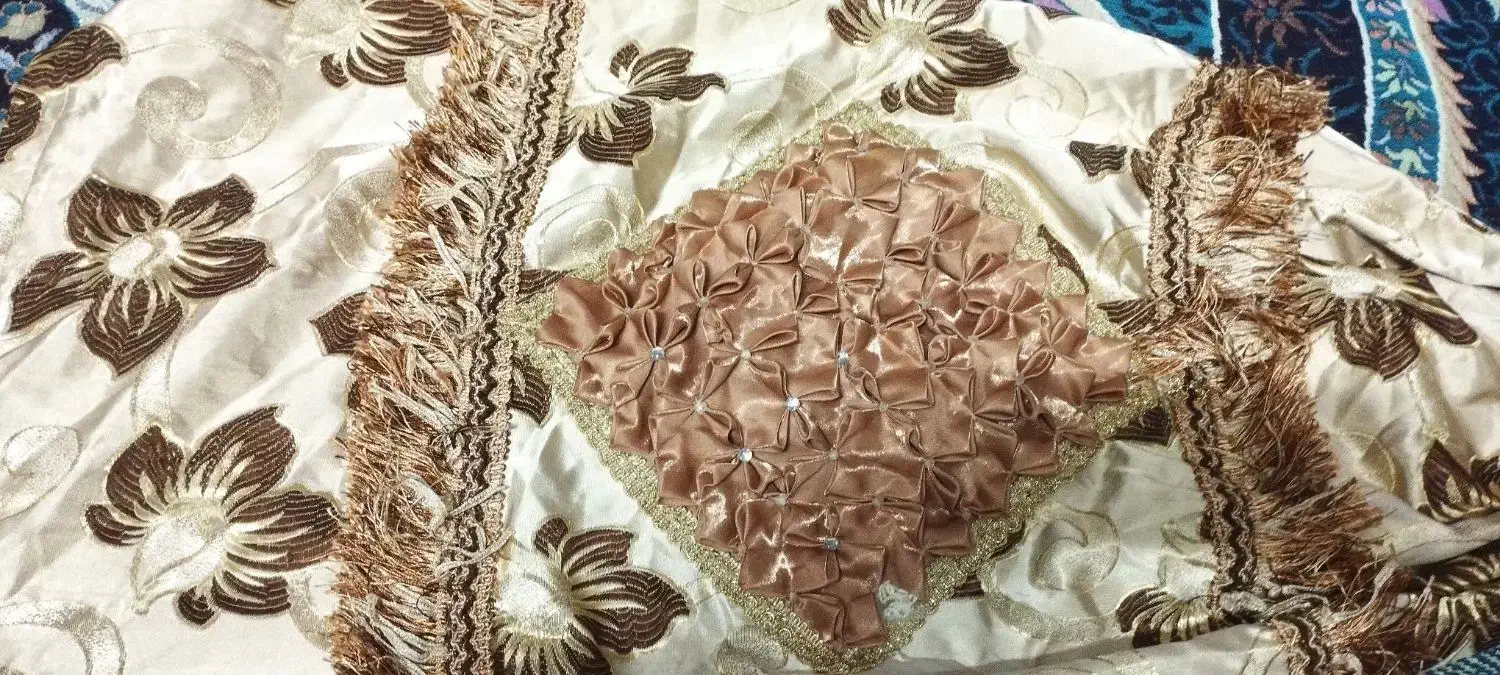 شش عدد بالشت لوله ای بزرگ|رختخواب، بالش، پتو|زاهدان, |دیوار