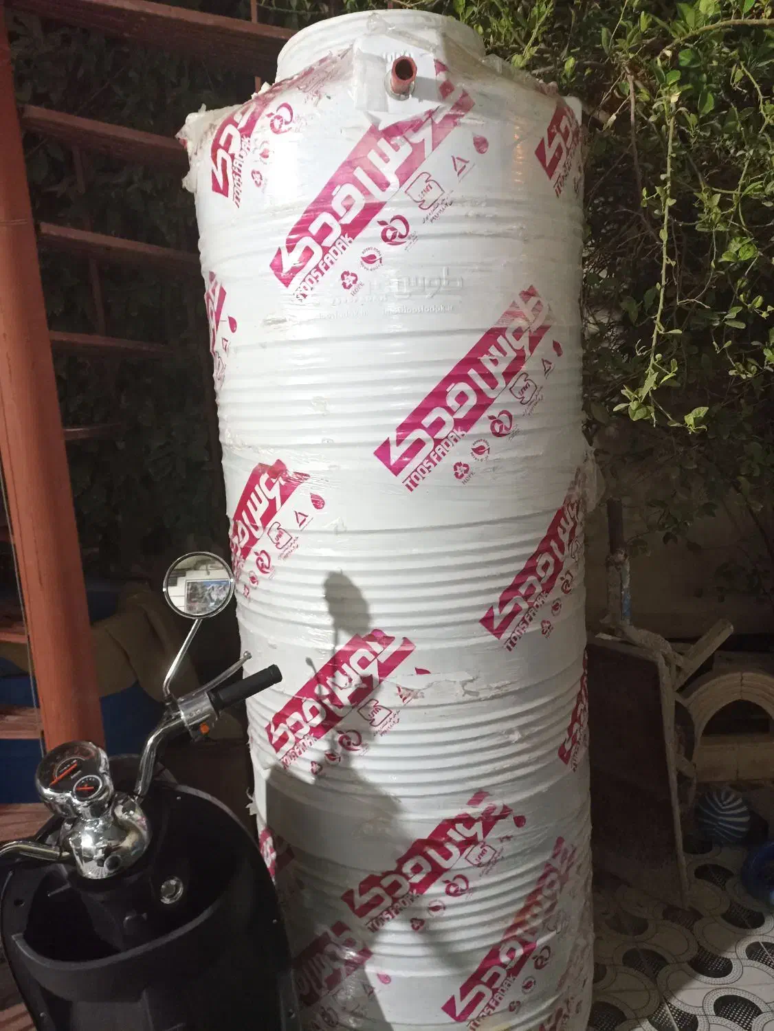 مخزن آب هزار لیتری ایستاده|مصالح و تجهیزات ساختمان|بندر گناوه, |دیوار