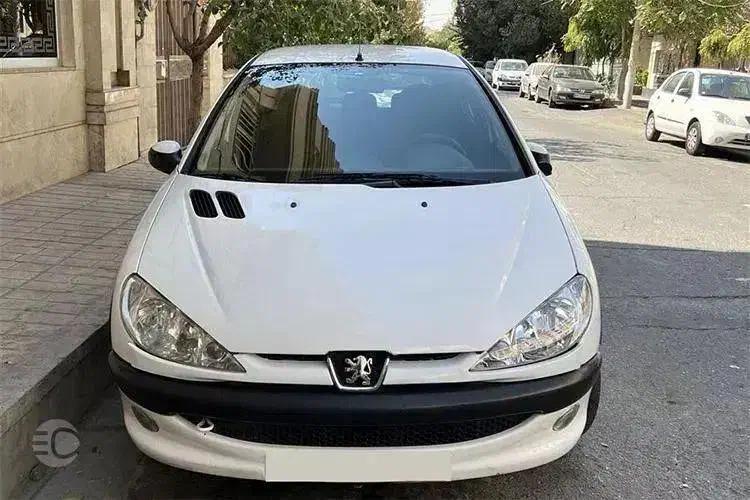 پژو ۲۰۶ تیپ پنج مدل 1396  بدنه بدون نقطه|خودرو سواری و وانت|ابهر, |دیوار