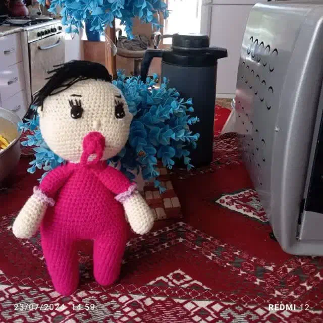 عروسک دست بافت|صنایع دستی و سایر لوازم تزئینی|یاسوج, |دیوار