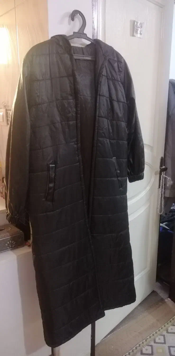 تعدادی پالتو و مانتو جین|لباس|قم, سراجه (۱۵ خرداد)|دیوار