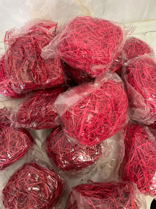 پوشال رنگی کادو|لوازم التحریر|کاشان, امیرکبیر|دیوار