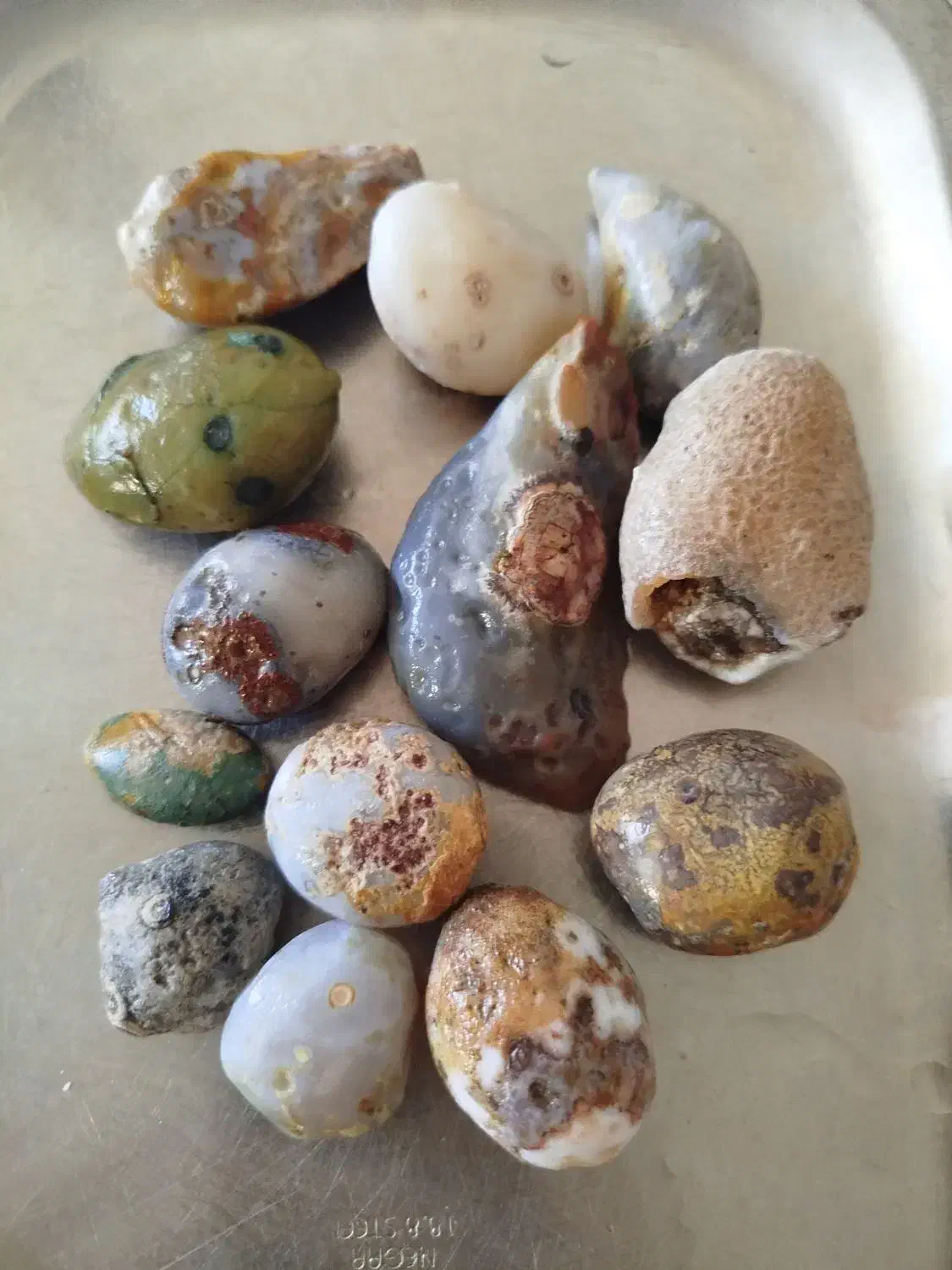 سنگ عقیق باباقوری|جواهرات|خرم‌آباد, |دیوار