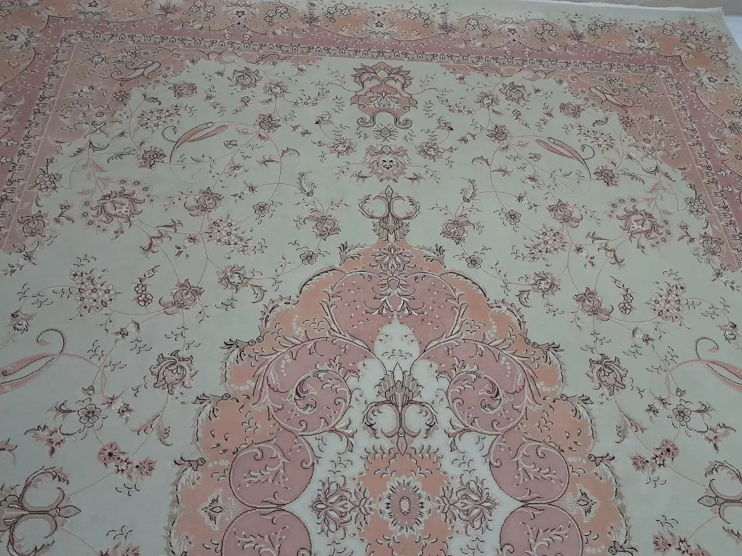 ۲ عدد فرش ۱۲ متری رنگ روشن|فرش|کرج, برغان|دیوار