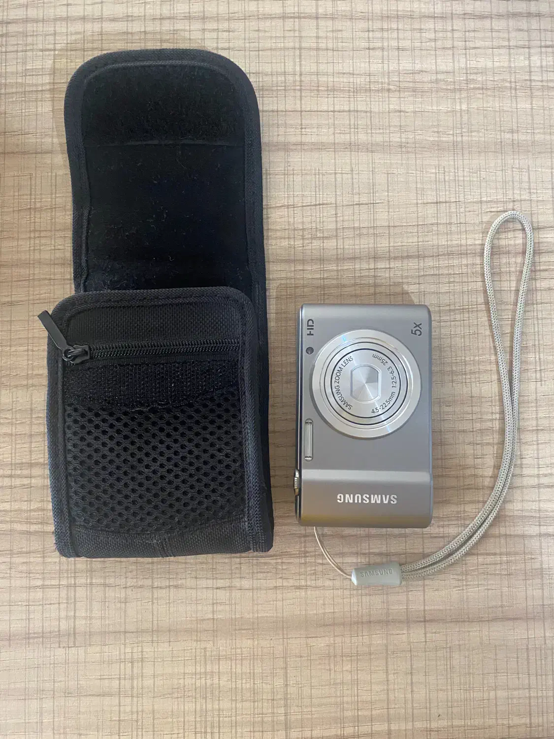 دوربین عکاسی در حد نو کامپکت سامسونگ ST69|دوربین عکاسی و فیلم‌برداری|قم, پردیسان|دیوار