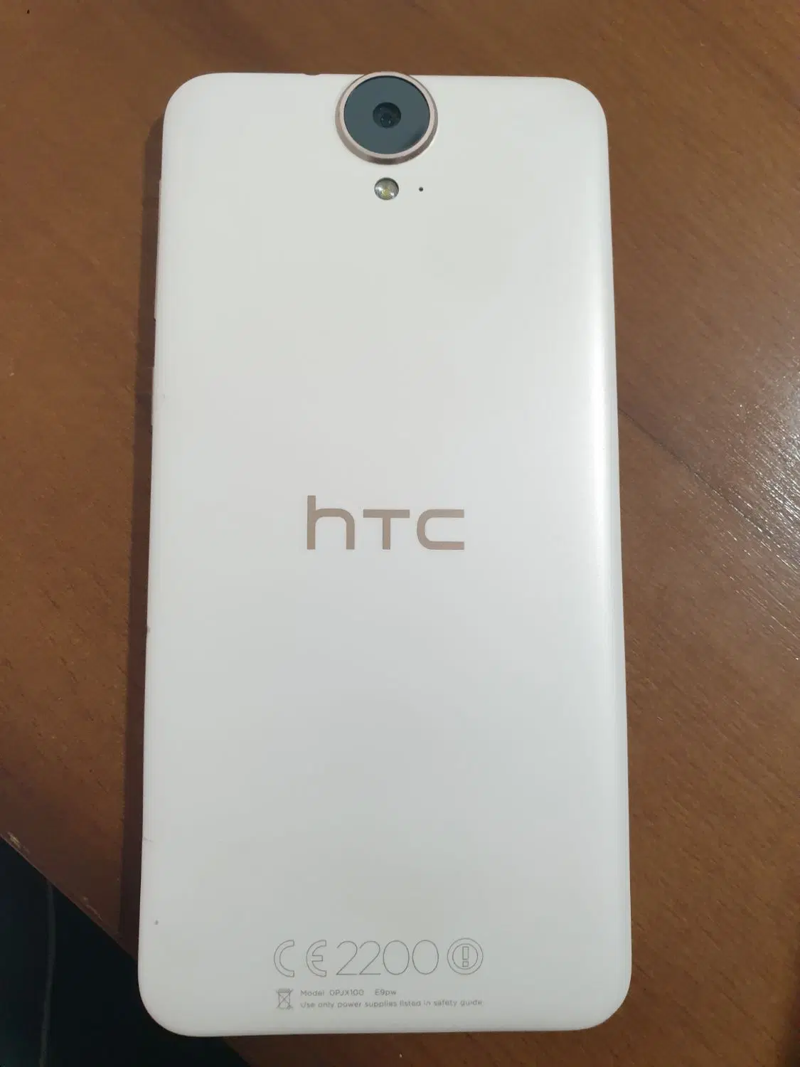 گوشی htc|موبایل|قم, زنبیل آباد|دیوار