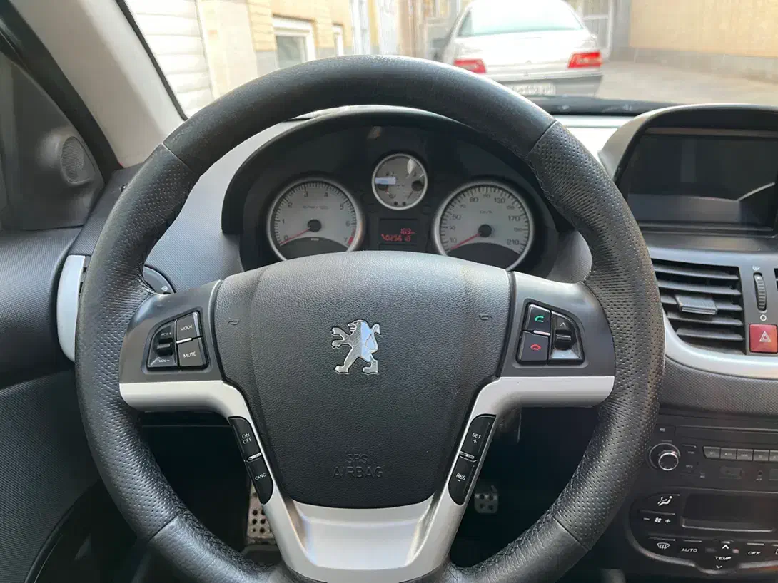 ۲۰۷ پانا ۱۴۰۱|خودرو سواری و وانت|یزد, |دیوار