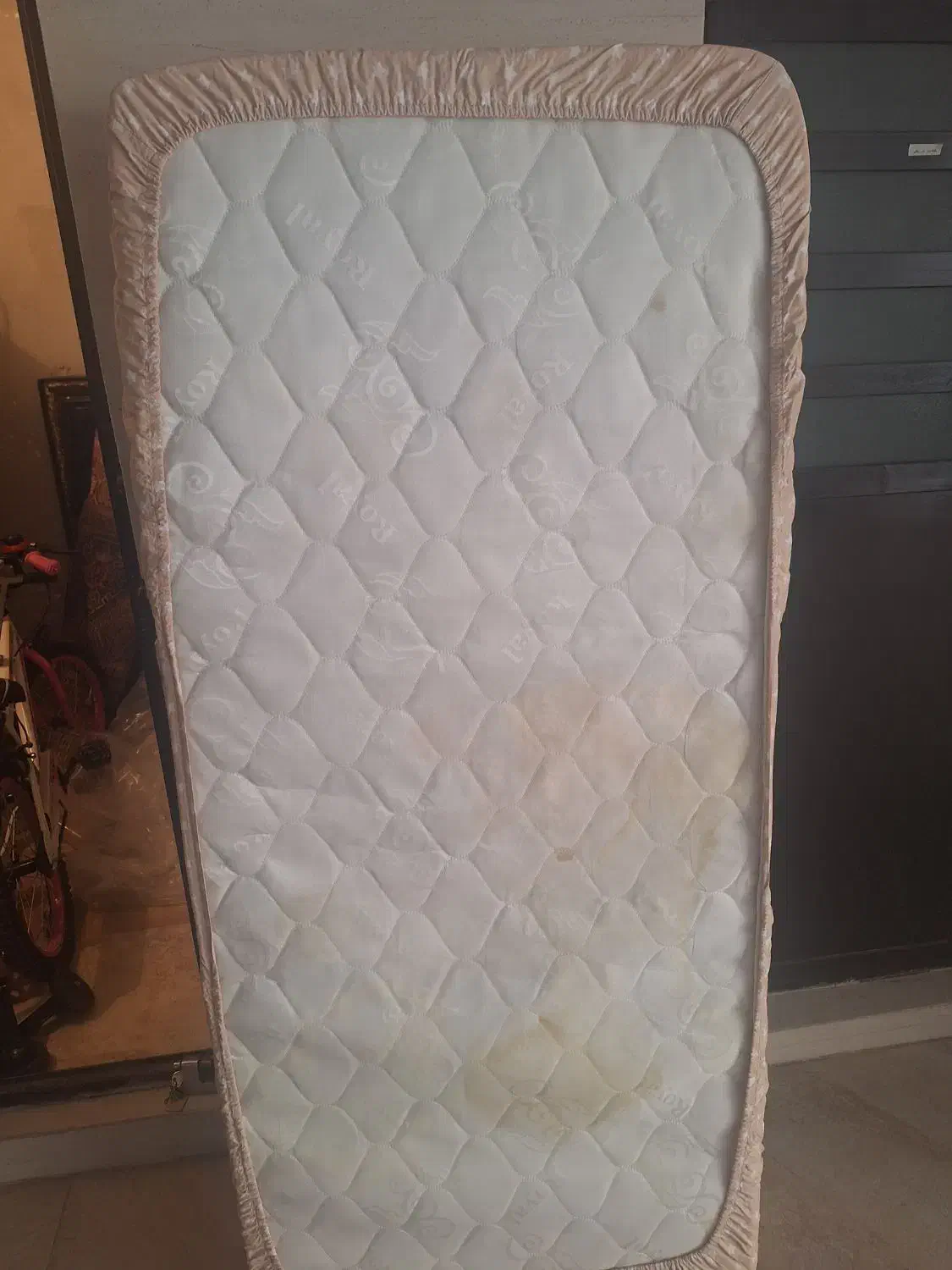 تشک خواب|تشک تختخواب|خرم‌آباد, |دیوار