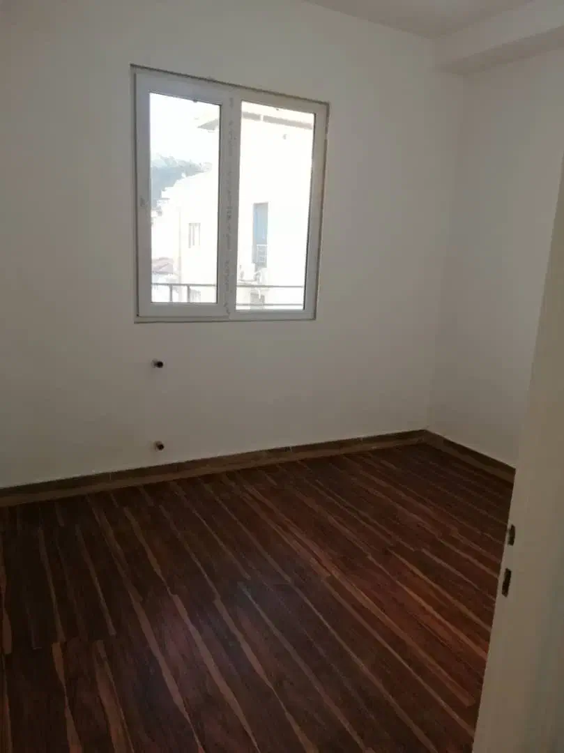 فروش واحد نوساز ۸۸ متری/طبقه ۴/گلستان(نزدیک استخر|فروش آپارتمان|لاهیجان, گلستان|دیوار