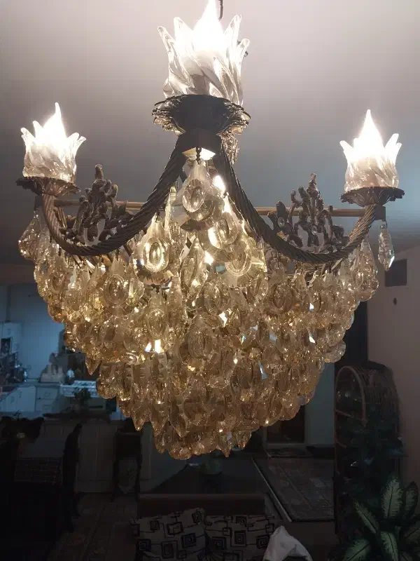 لوستر|لوستر و چراغ آویز|اصفهان, جامی|دیوار