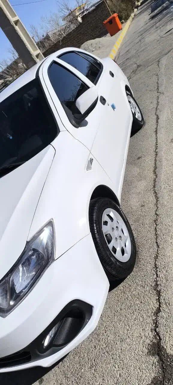 ساینا s مدل ۱۴۰۲ بدون خط و خش|خودرو سواری و وانت|صفادشت, |دیوار