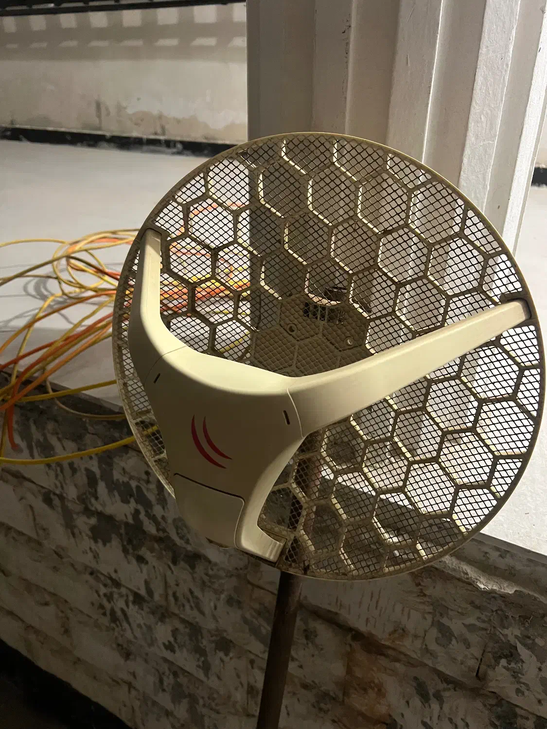 رادیو آنتن میکروتیک مدل LHG 5 همراه ۲۵ متر کابل لن|مودم و تجهیزات شبکه|بندر کنگان, |دیوار